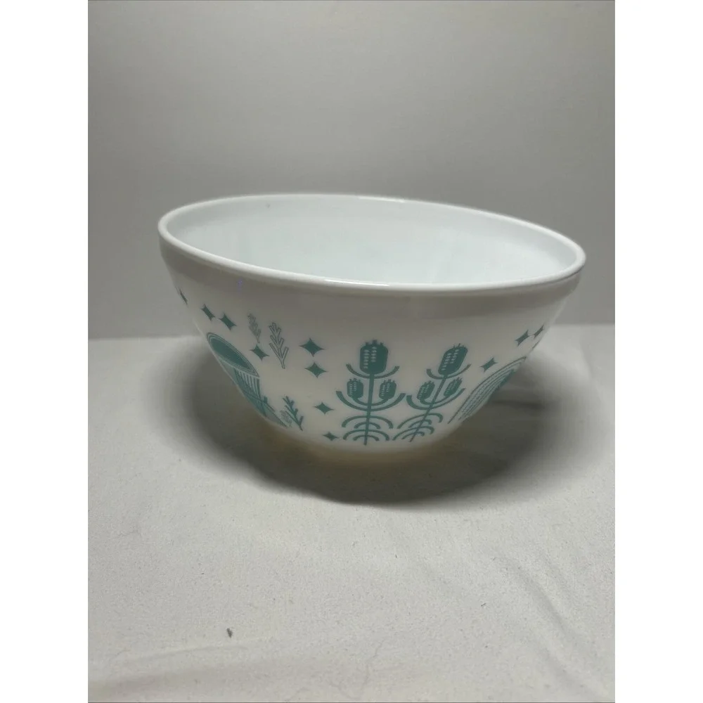 Vintage PYREX  Amish Butter Print Mixing Bowl   6 Cup G19