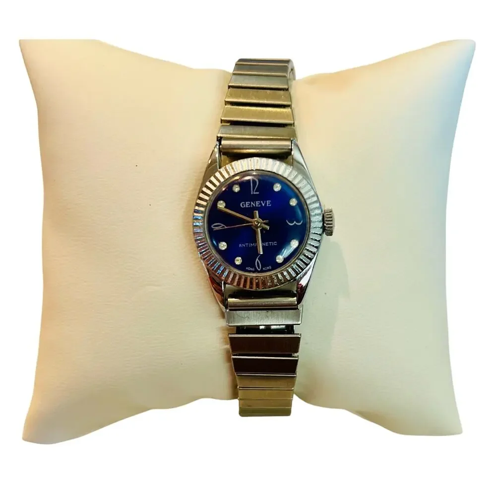 Geneve beautiful vintage