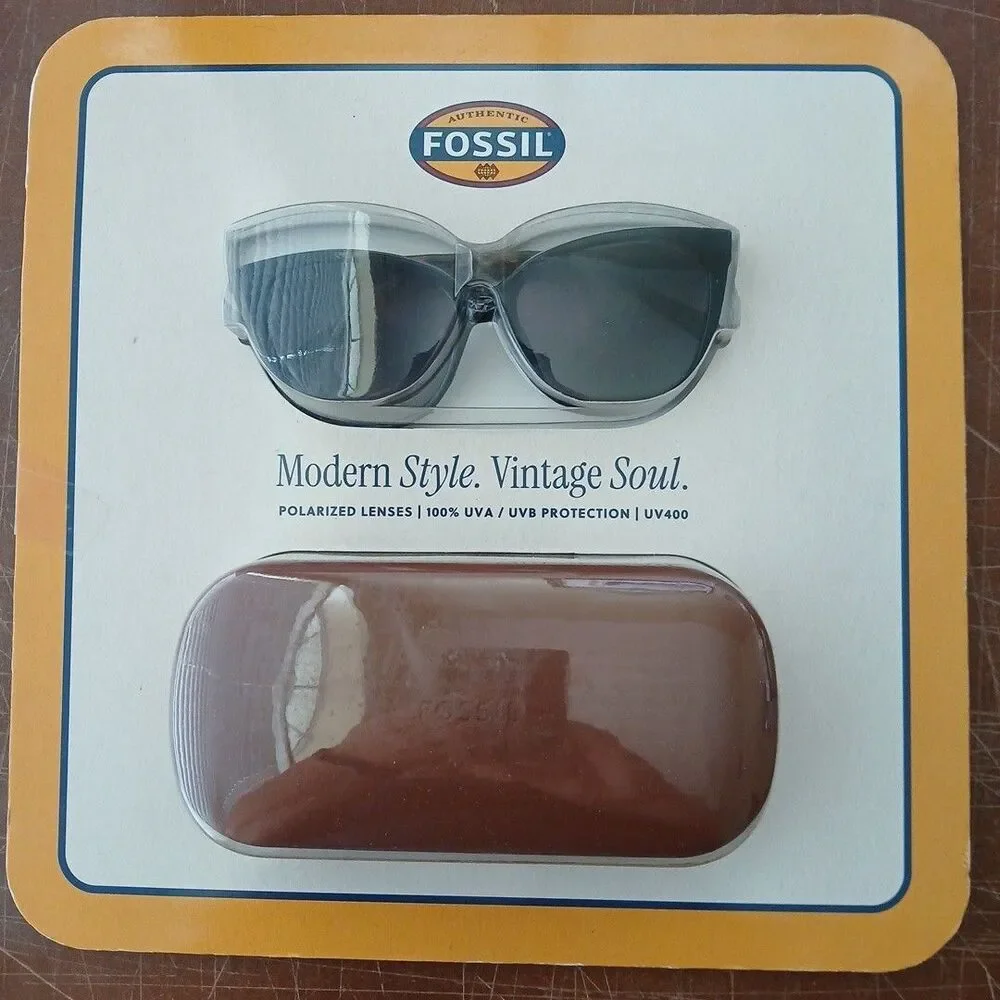 FOSSIL Polarized Womens Sunglasses New In Sealed Package