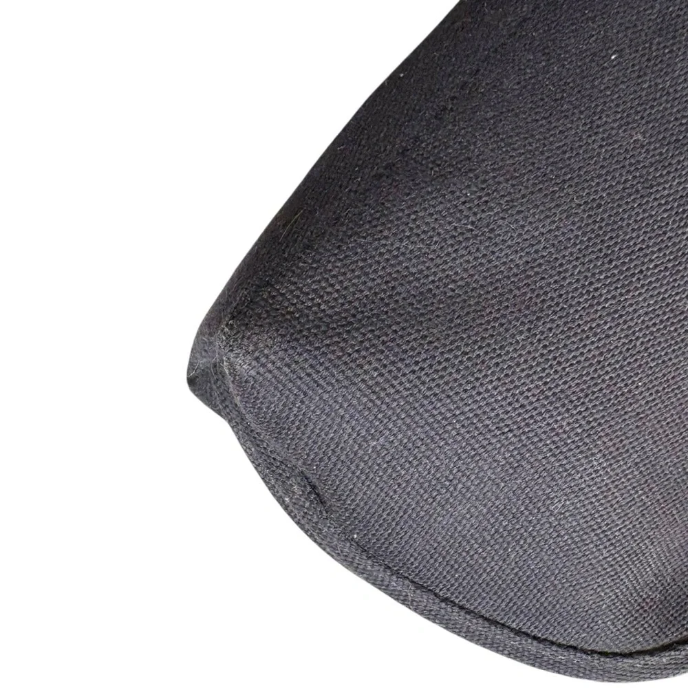 Bellroy few scuffs