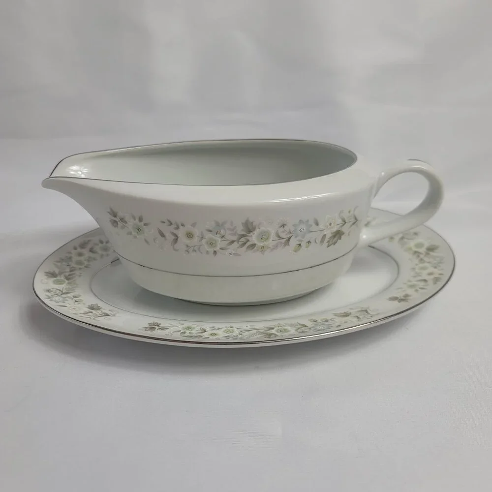 Imperial China Wild Flower Gravy Boat With Underplate Green Blue & White Flowers