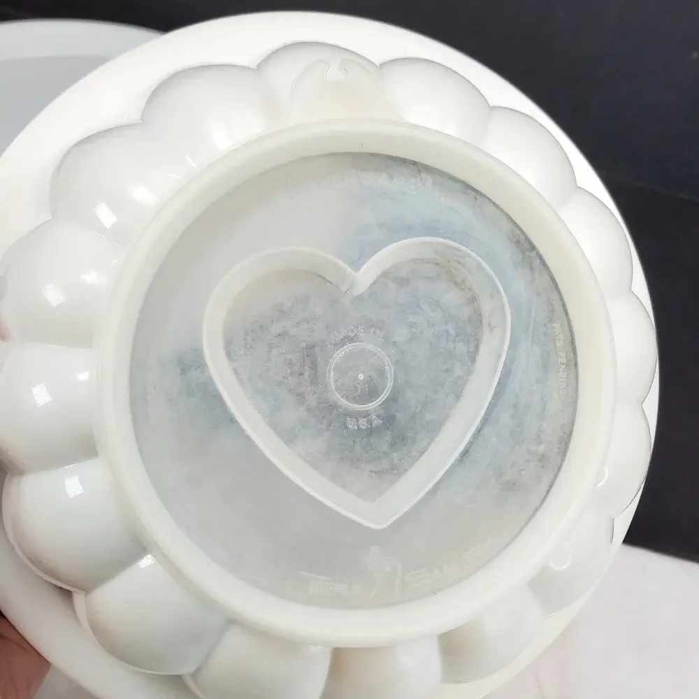 Tupperware vintage piece