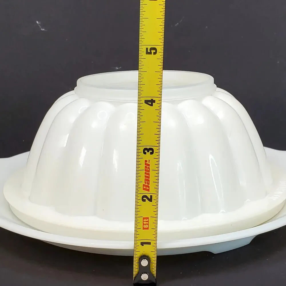 Tupperware vintage piece