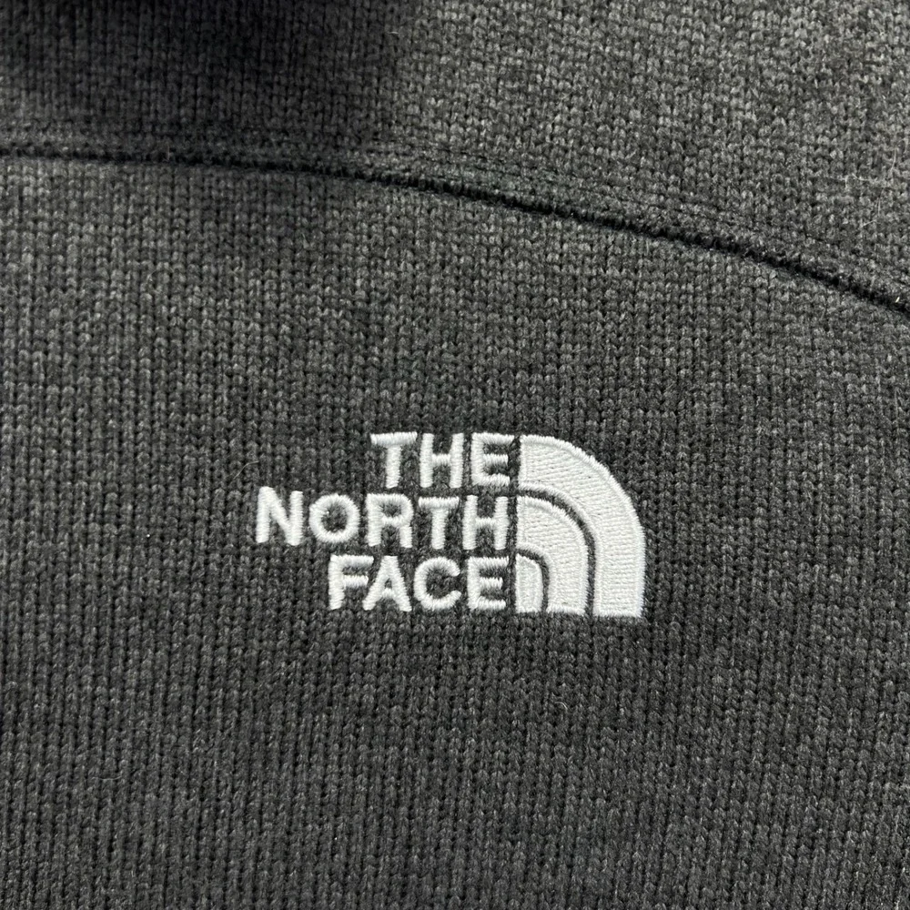 The North Face measurement pit