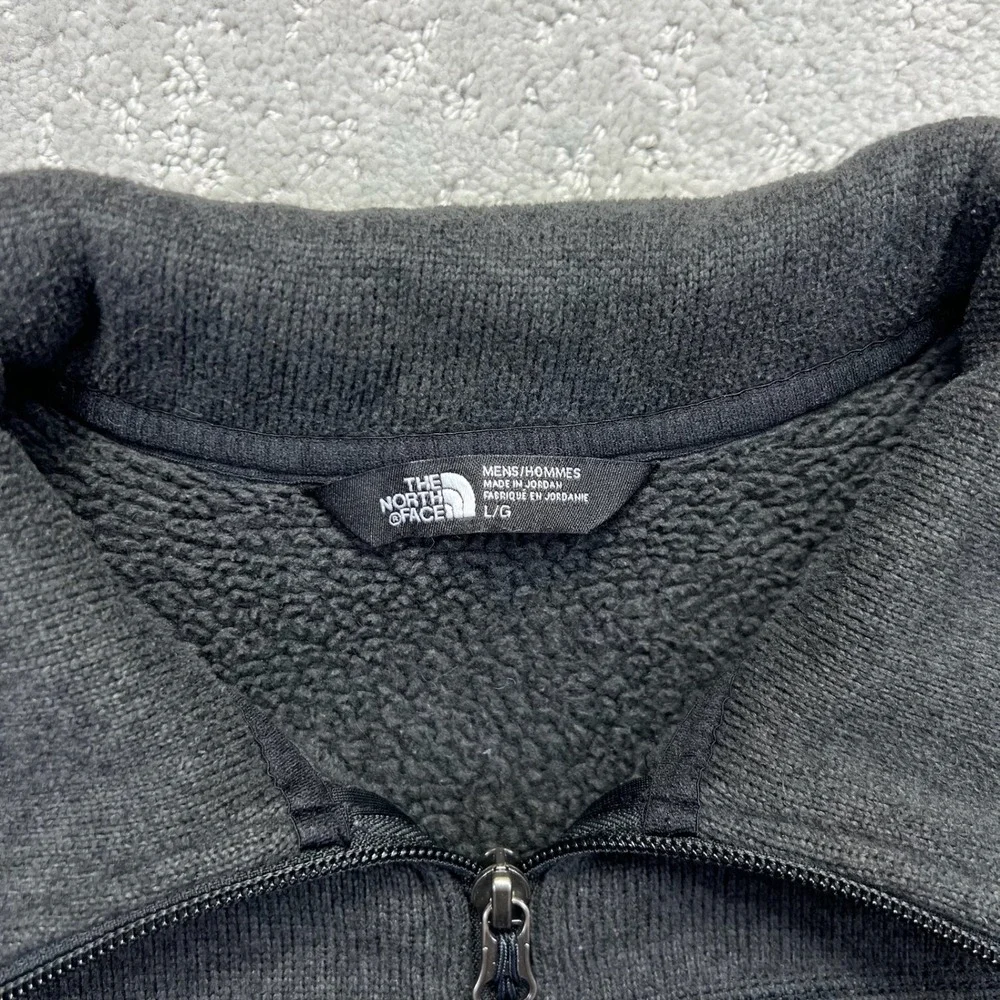 The North Face measurement pit