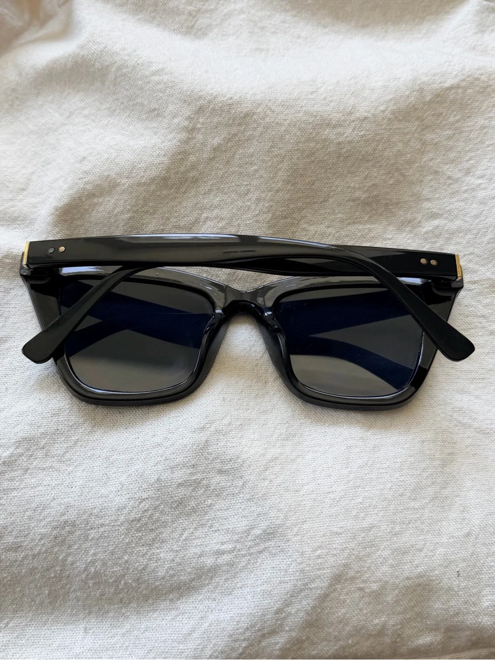 N/A chic black