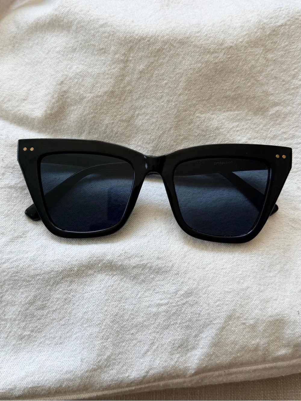 N/A chic black