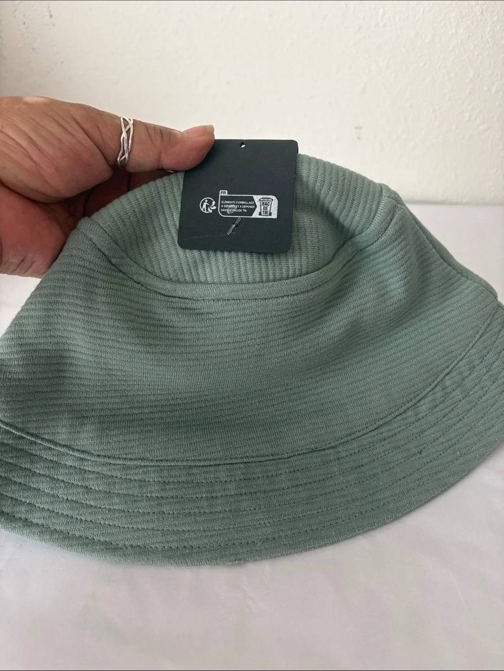 Fudo sage green