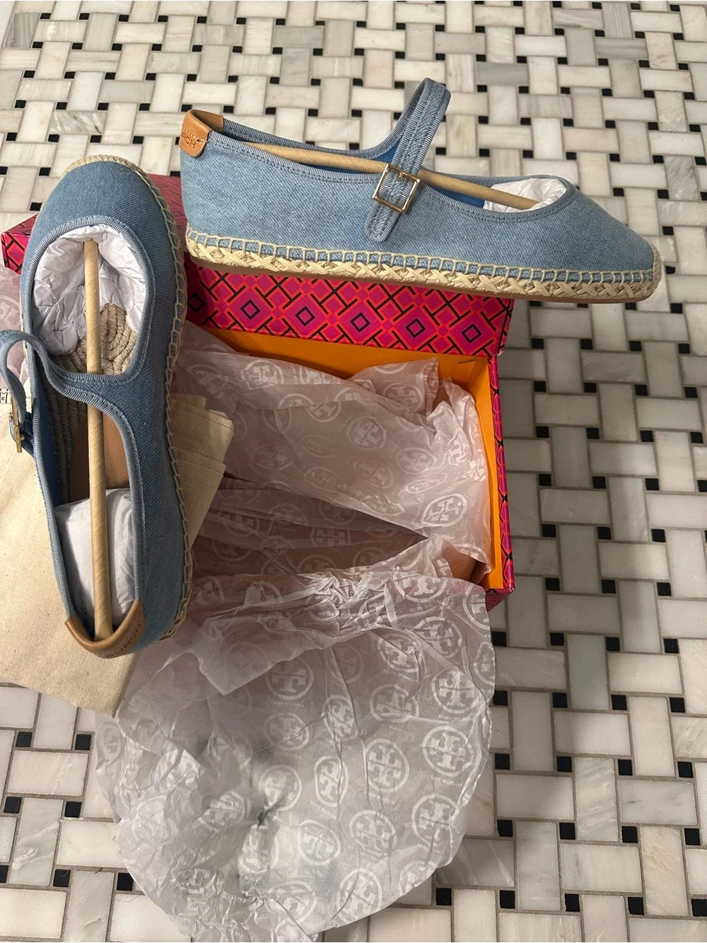 Tory Burch tory burch