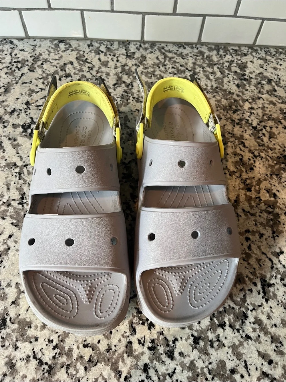 CROCS durable men’s