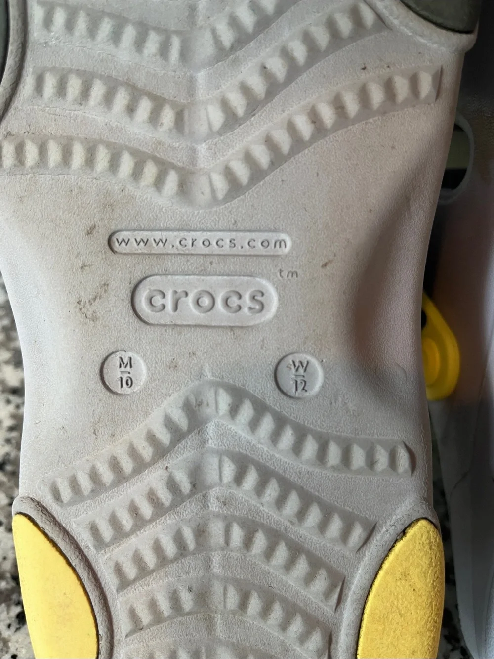 CROCS durable men’s