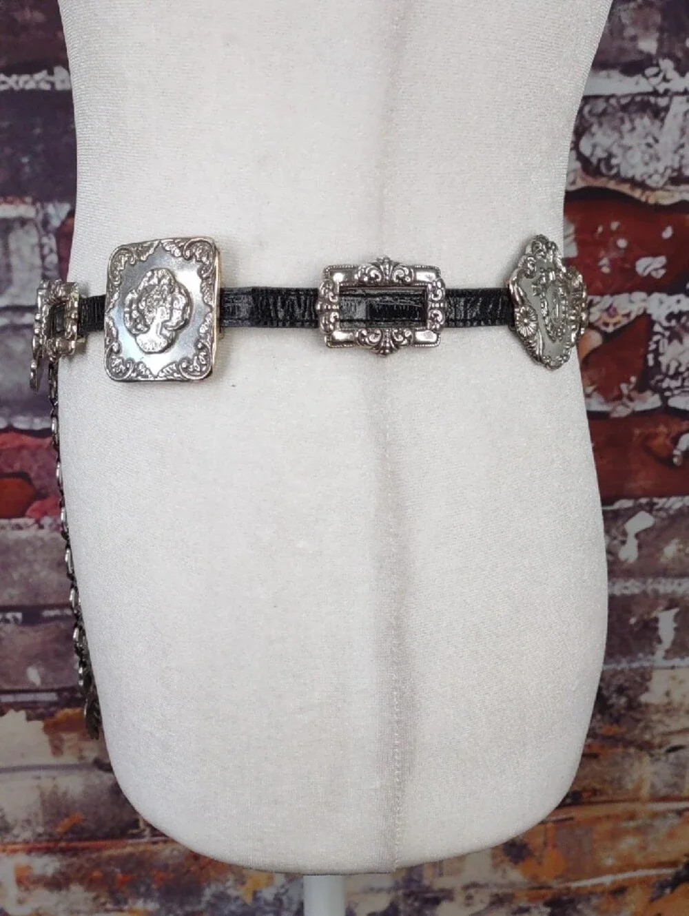 Brighton belt featuring