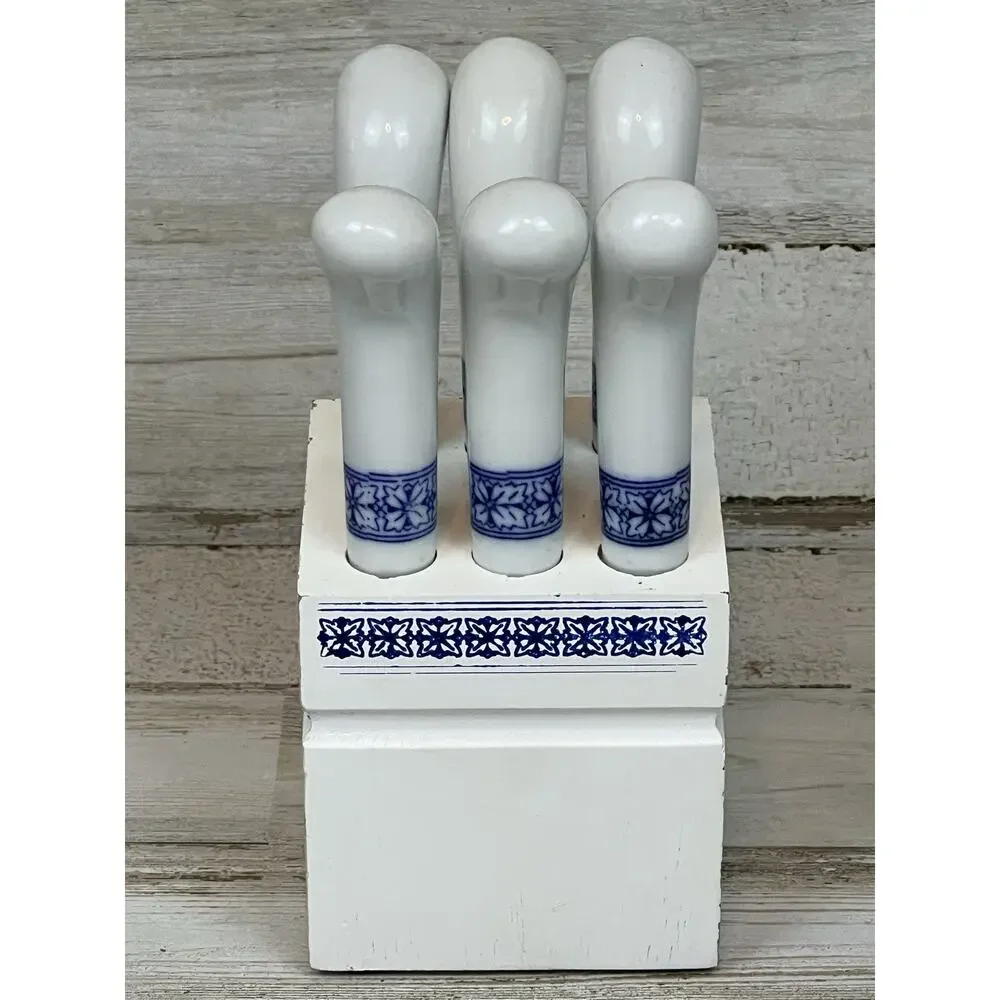 Unbranded vintage set