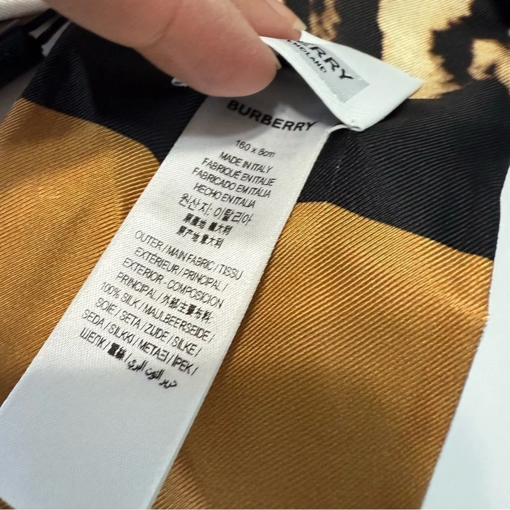 Burberry tags cm