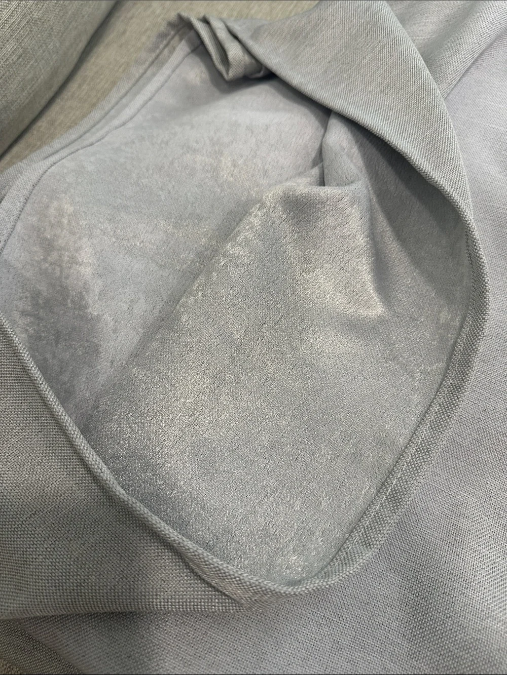 N/A light gray