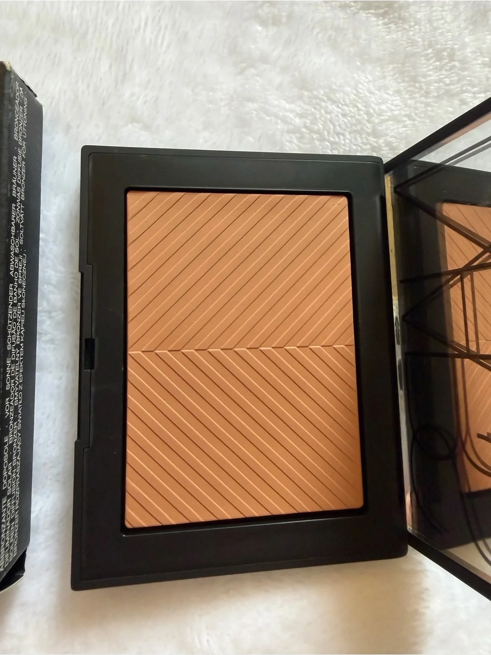 Limited edition- NARS sunward diffusing bronzer in Seaside NEW