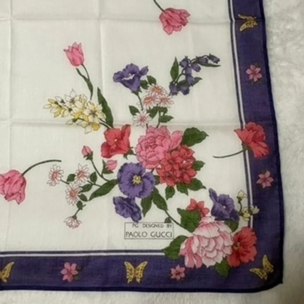 Paolo Gucci this vintage
