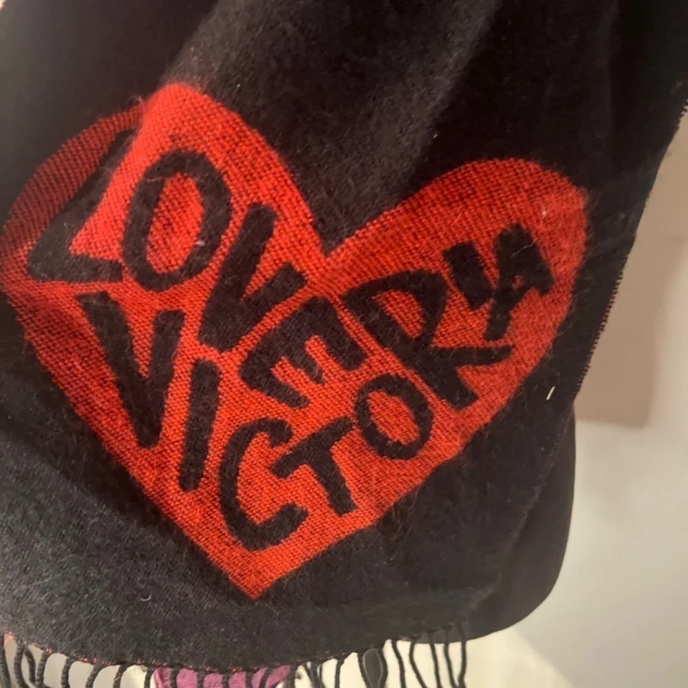 Victorias Secret victorias secret