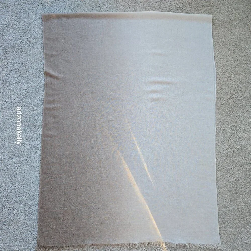 N/A lightweight scarf