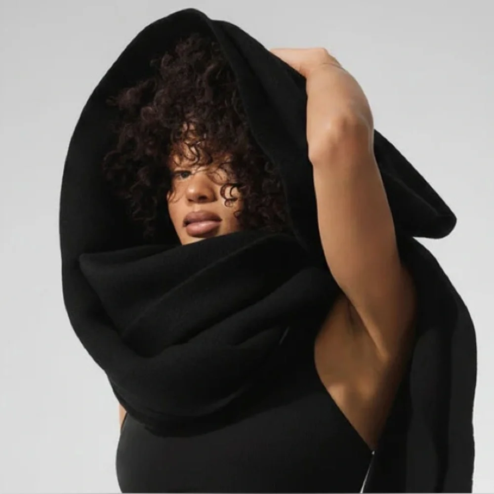 ALO Yoga nwt alo
