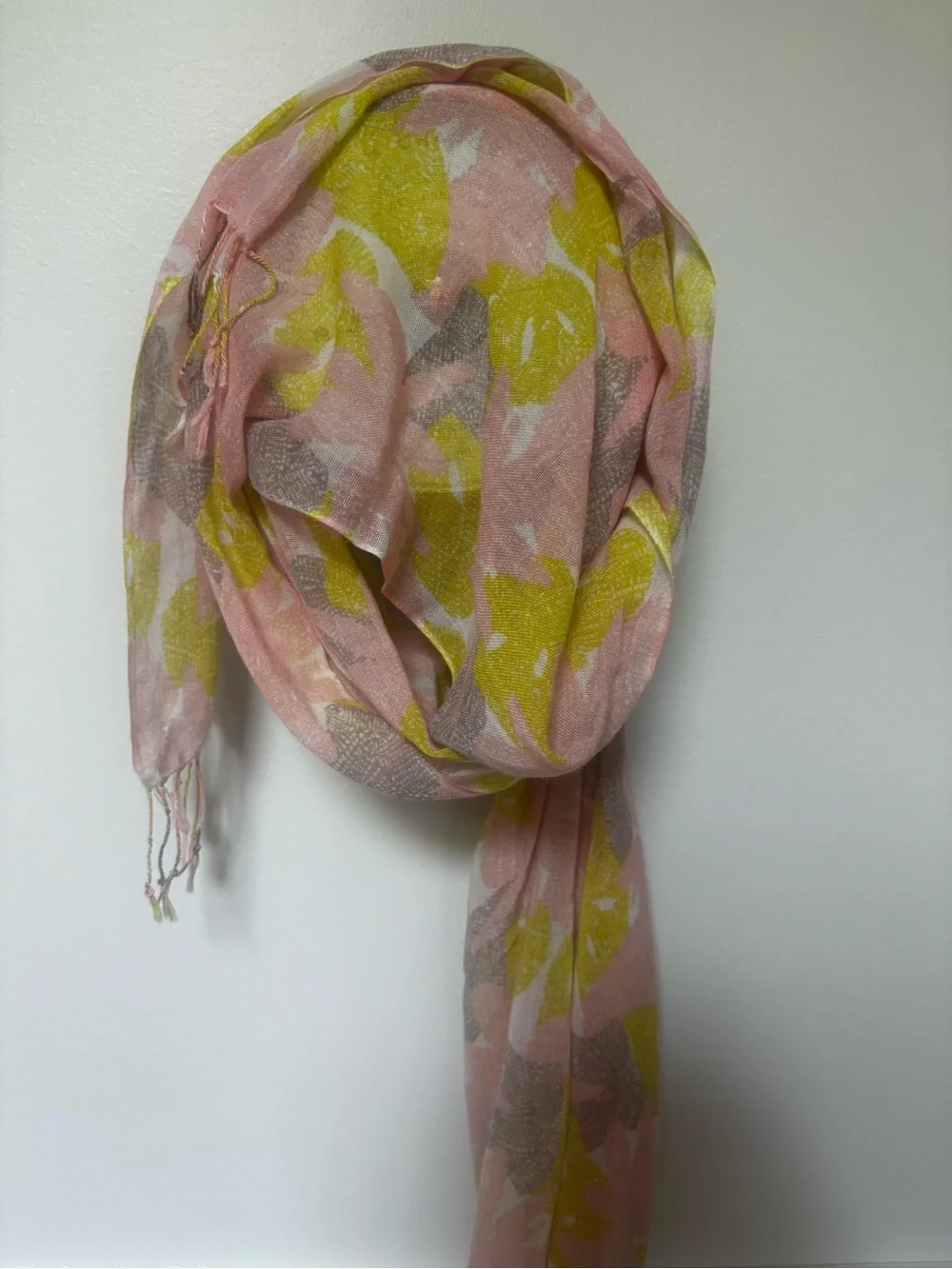 N/A scarf warmth