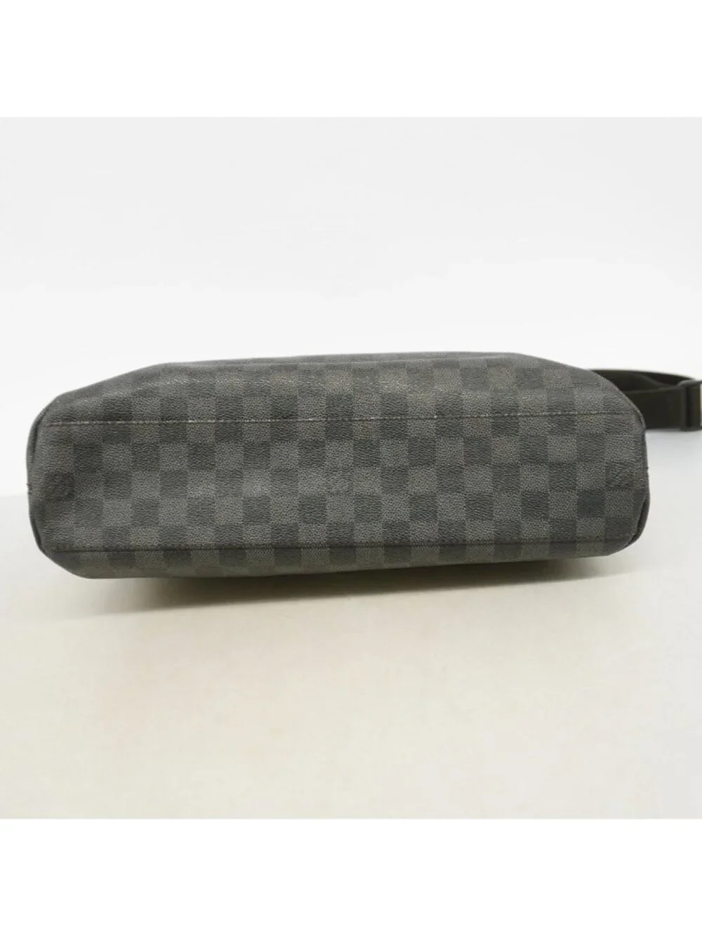Louis Vuitton this authentic