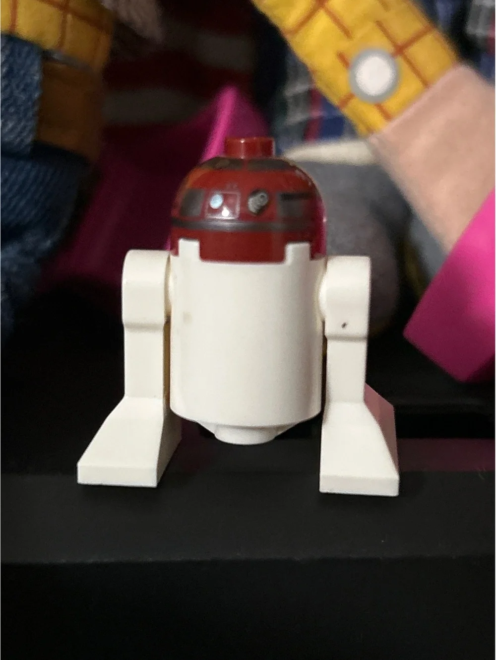 LEGO Star Wars R2-D2 Astromech Droid Minifigure