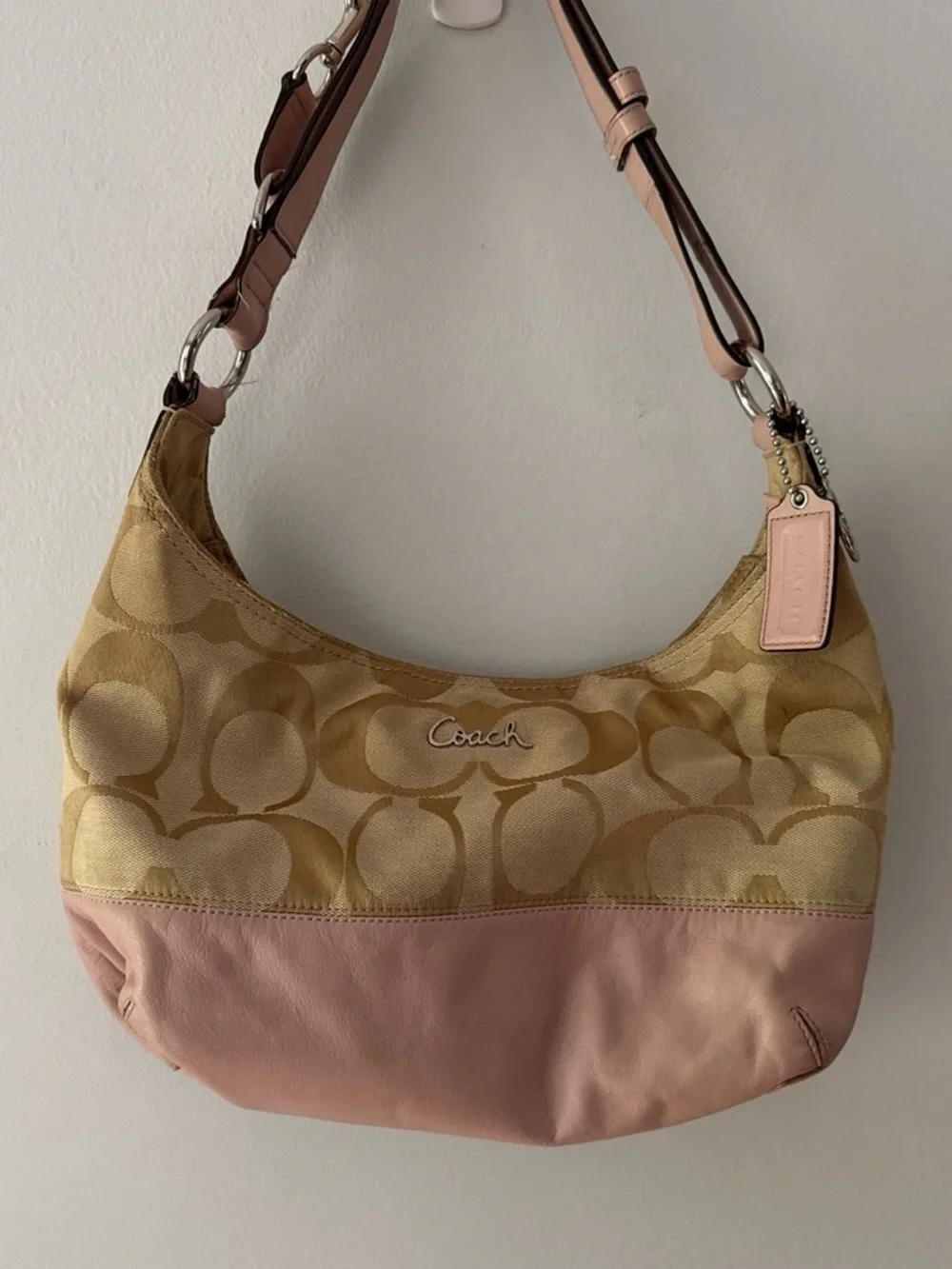 Vintage Y2K 2000s Coach Tan & Pink Soho Shoulder Bag
