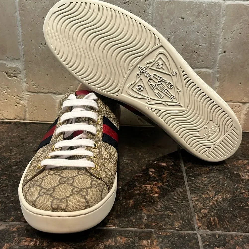 Gucci men monogram