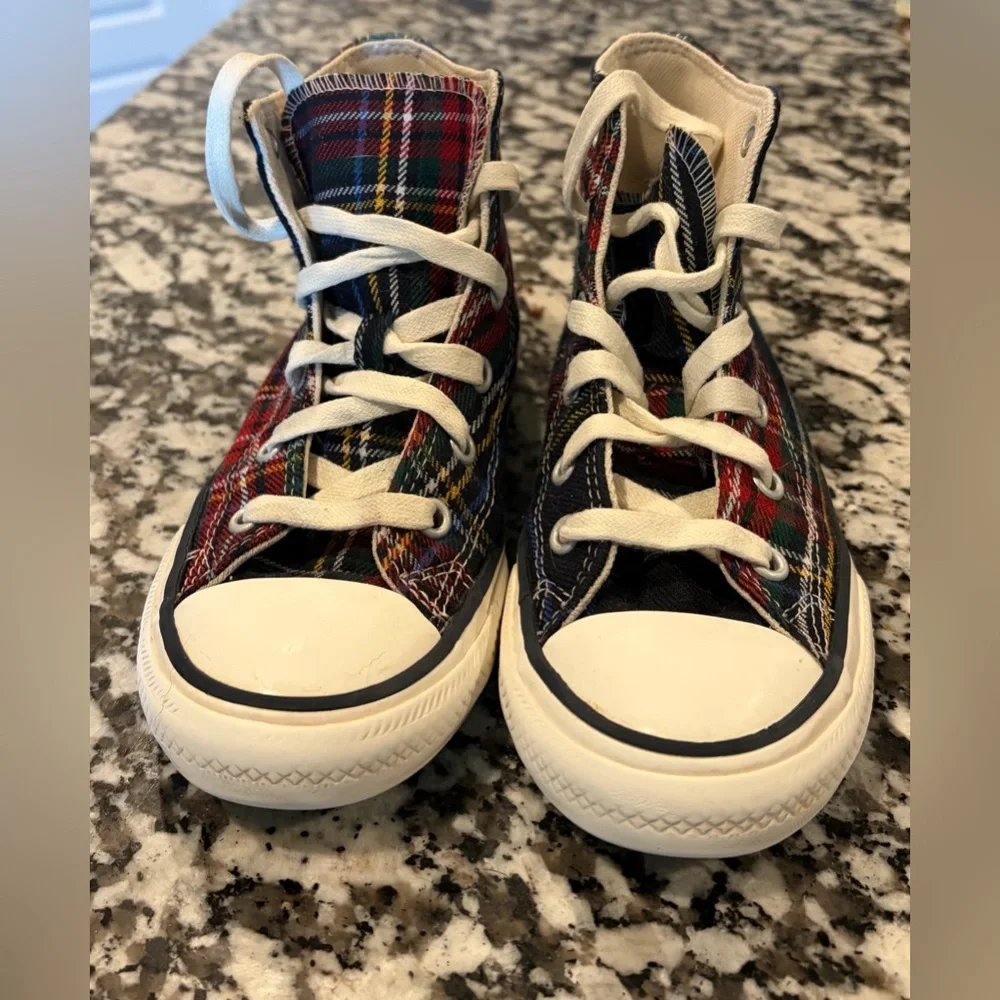 Converse questions leave