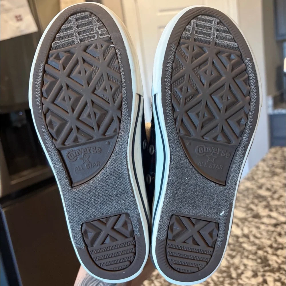 Converse questions leave