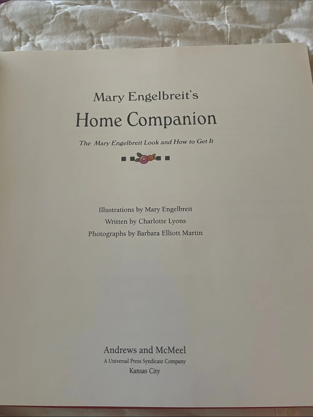 Mary Engelbreit Decorative Large Book Home Companion 1994