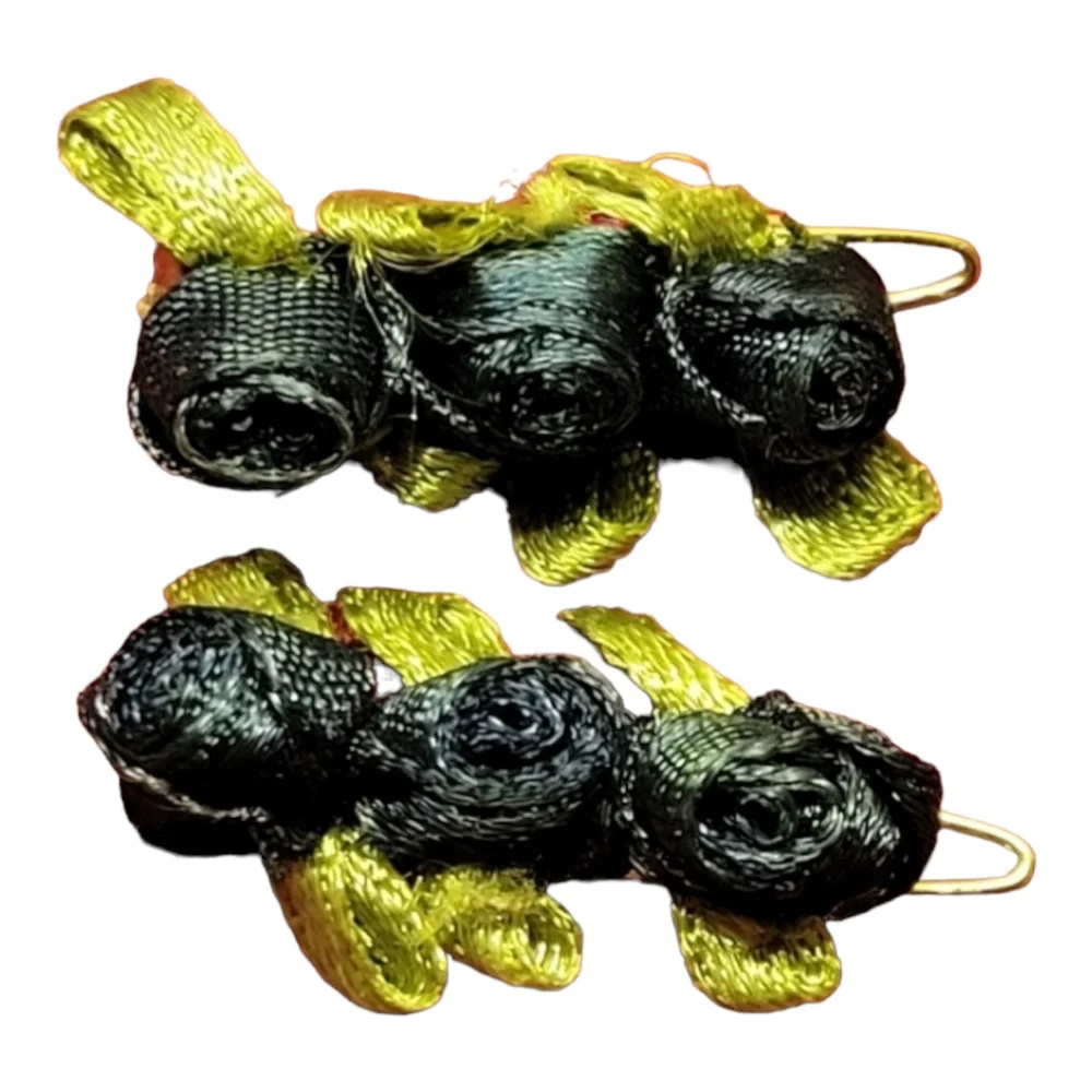 Vtg Hair Clips  Barrettes Black Roses Leaves