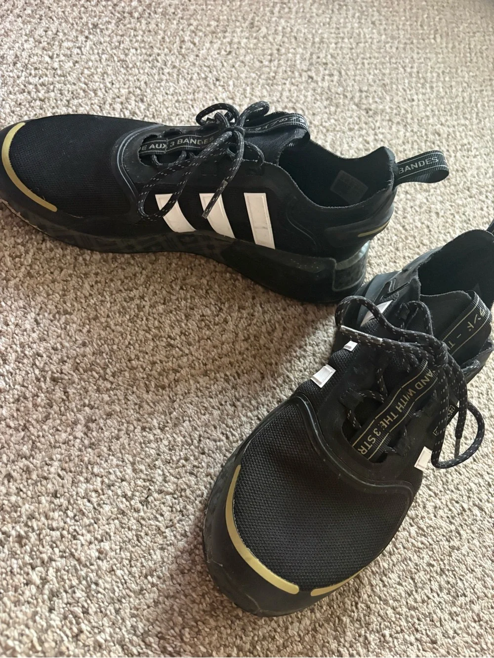 adidas men’s running gold