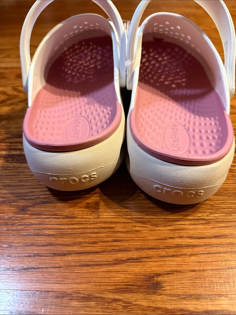 CROCS lightweight slip