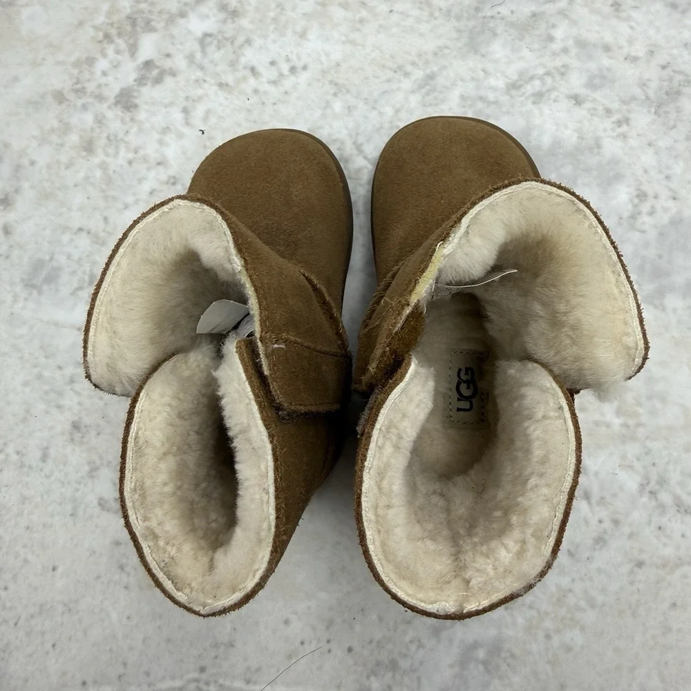 UGG Keelan Toddler Boots Chestnut Sheepskin Suede Hook & Loop US 4/5