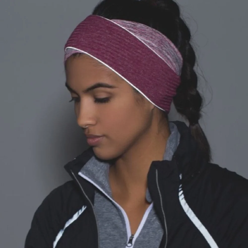 lululemon athletica open slot trim