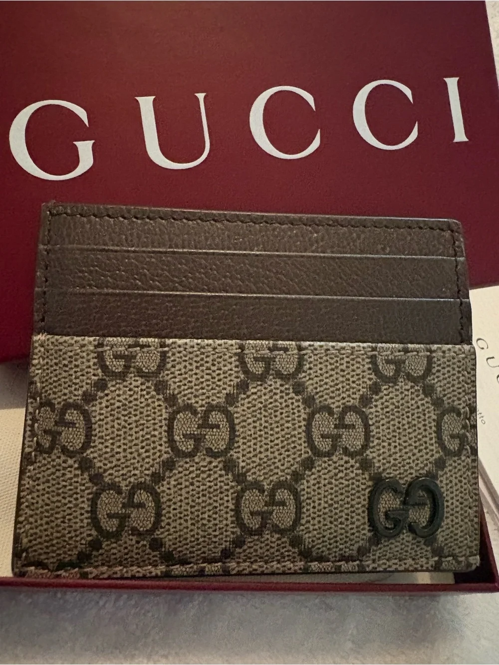 Gucci classic gg