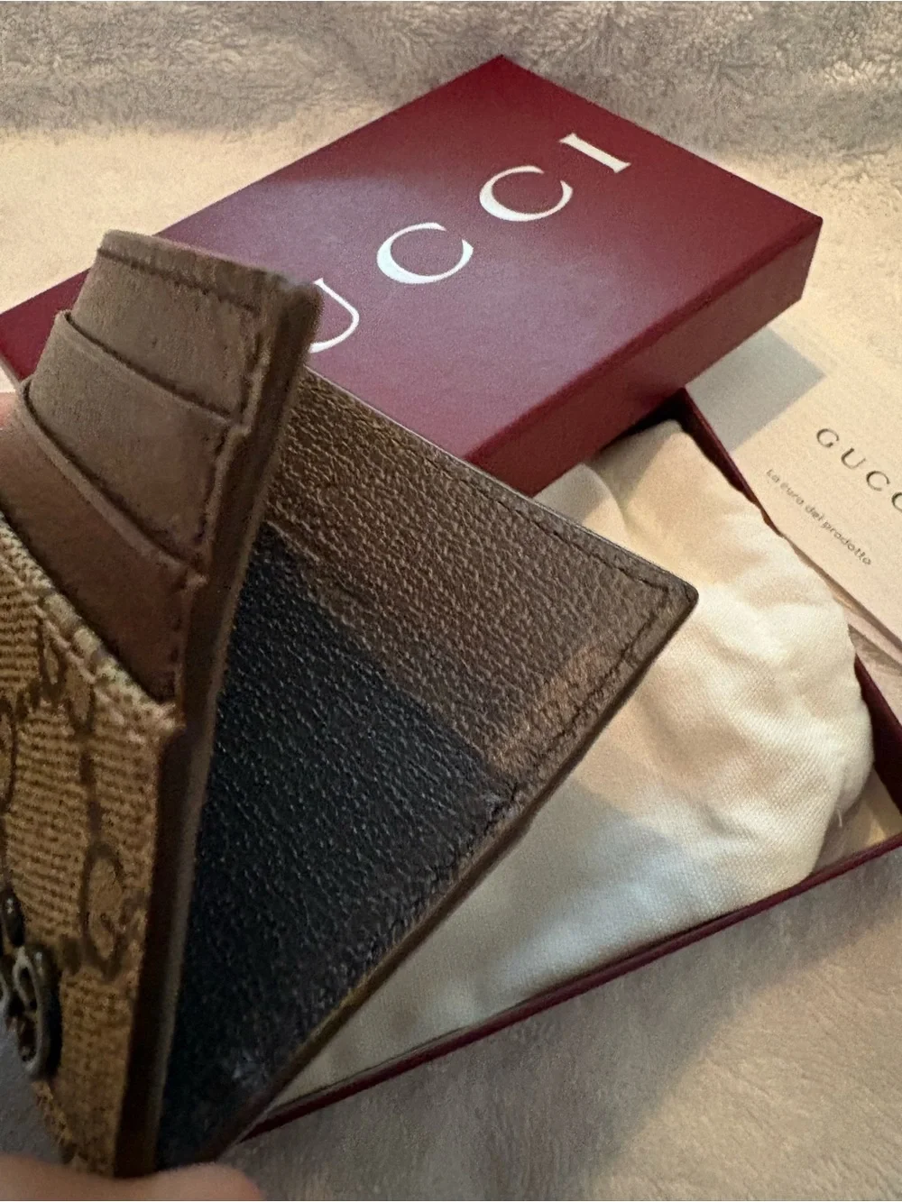 Gucci classic gg