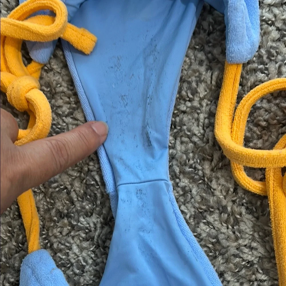 Frankies Bikinis new without