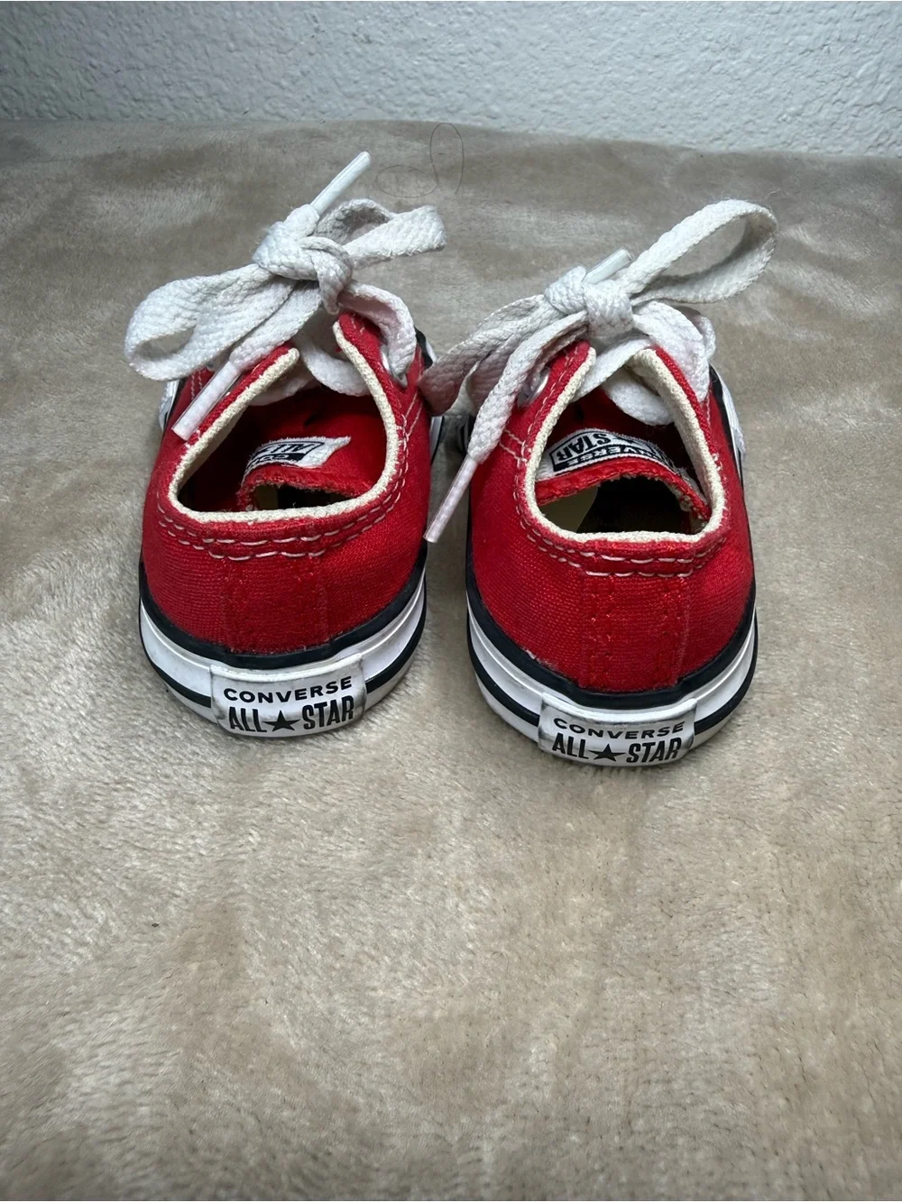 Converse classic red