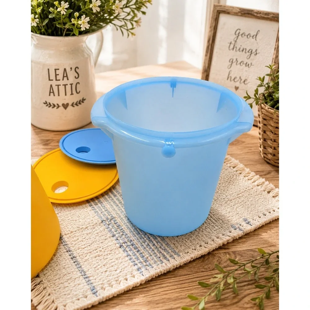 Vtg Tupperware Jumbo Containers 2 Harvest Yellow Blue Lids 5L Cottagecore