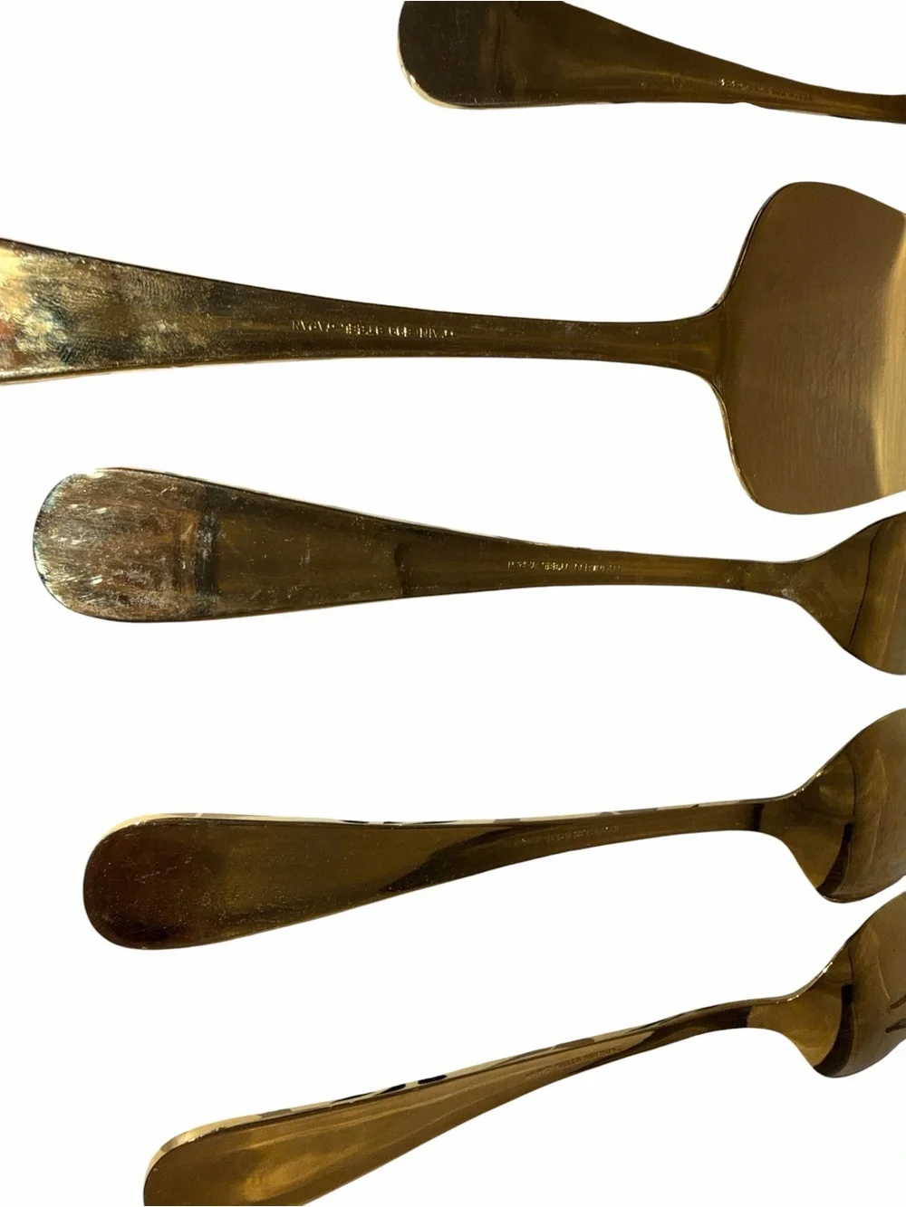 HollyBerry includes knives