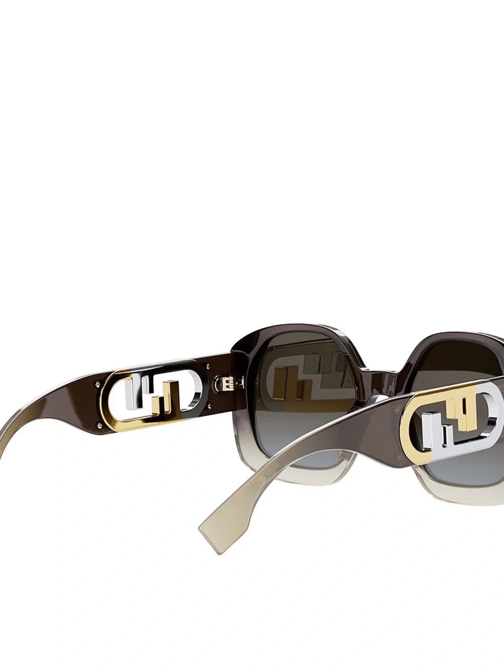 Fendi elegant oversized