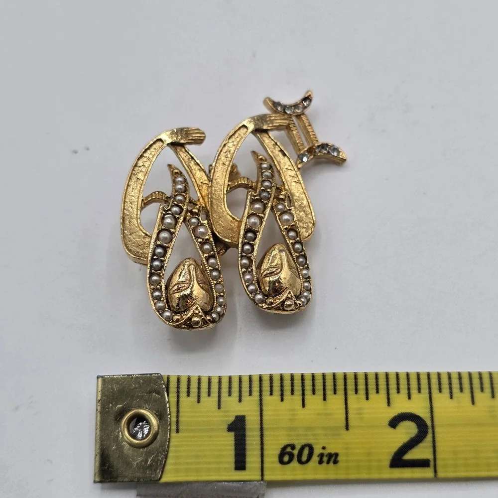 N/A vintage gold