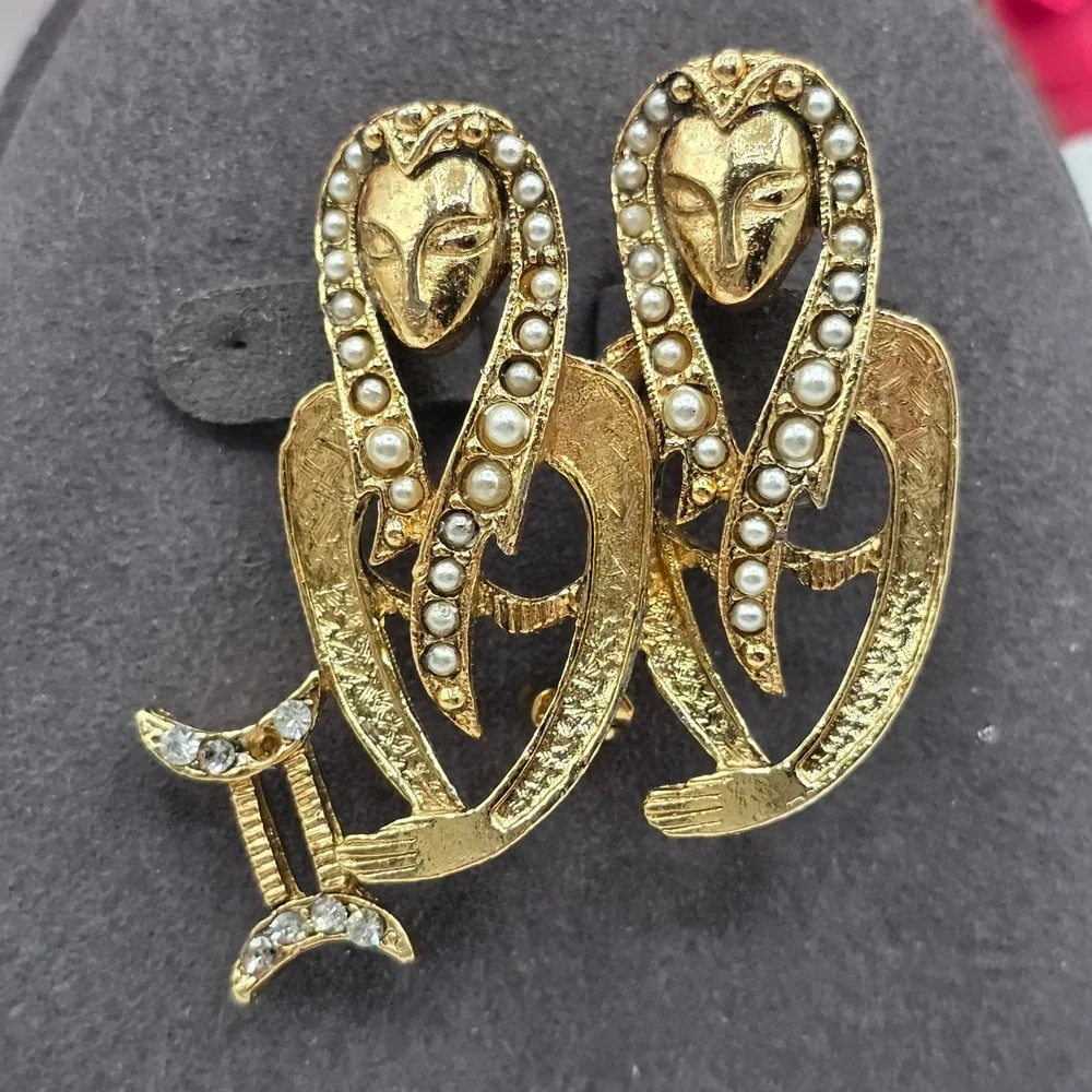 N/A vintage gold