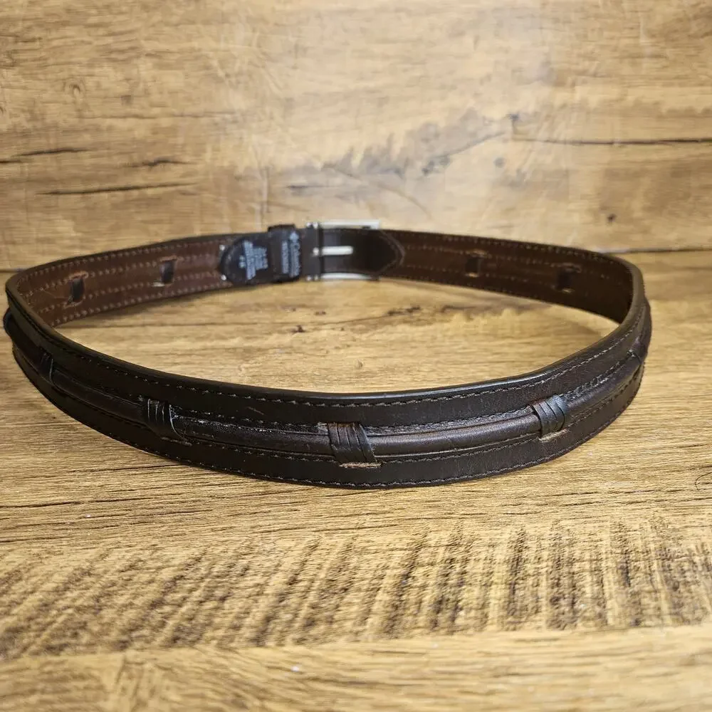 Columbia size 34