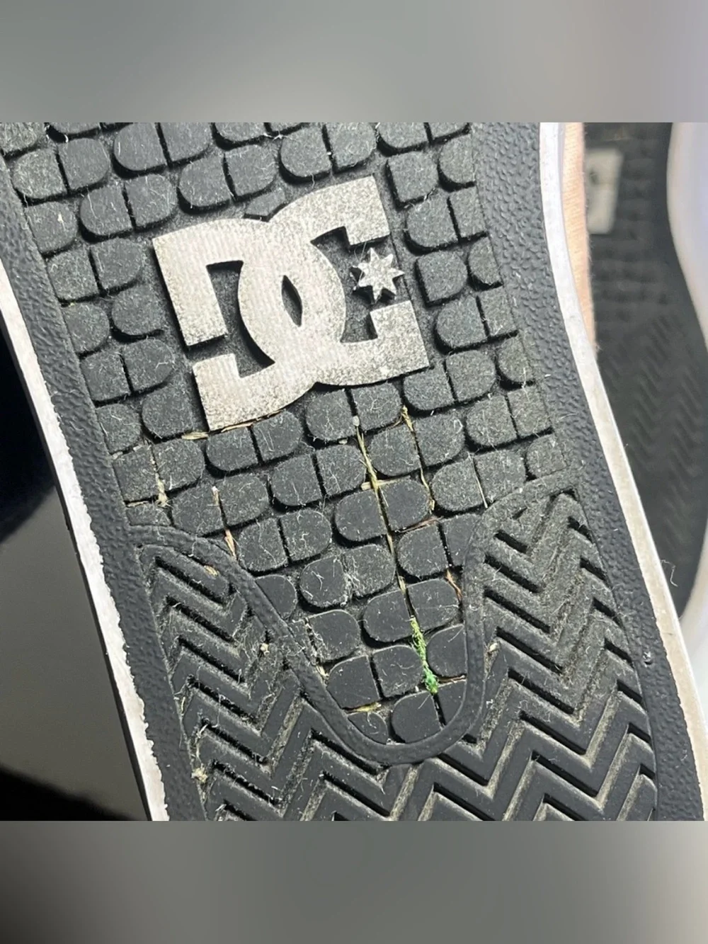 Star Wars x DC 9 Manual Slip-on Shoes Mandalorian Collection Skate Canvas Tan