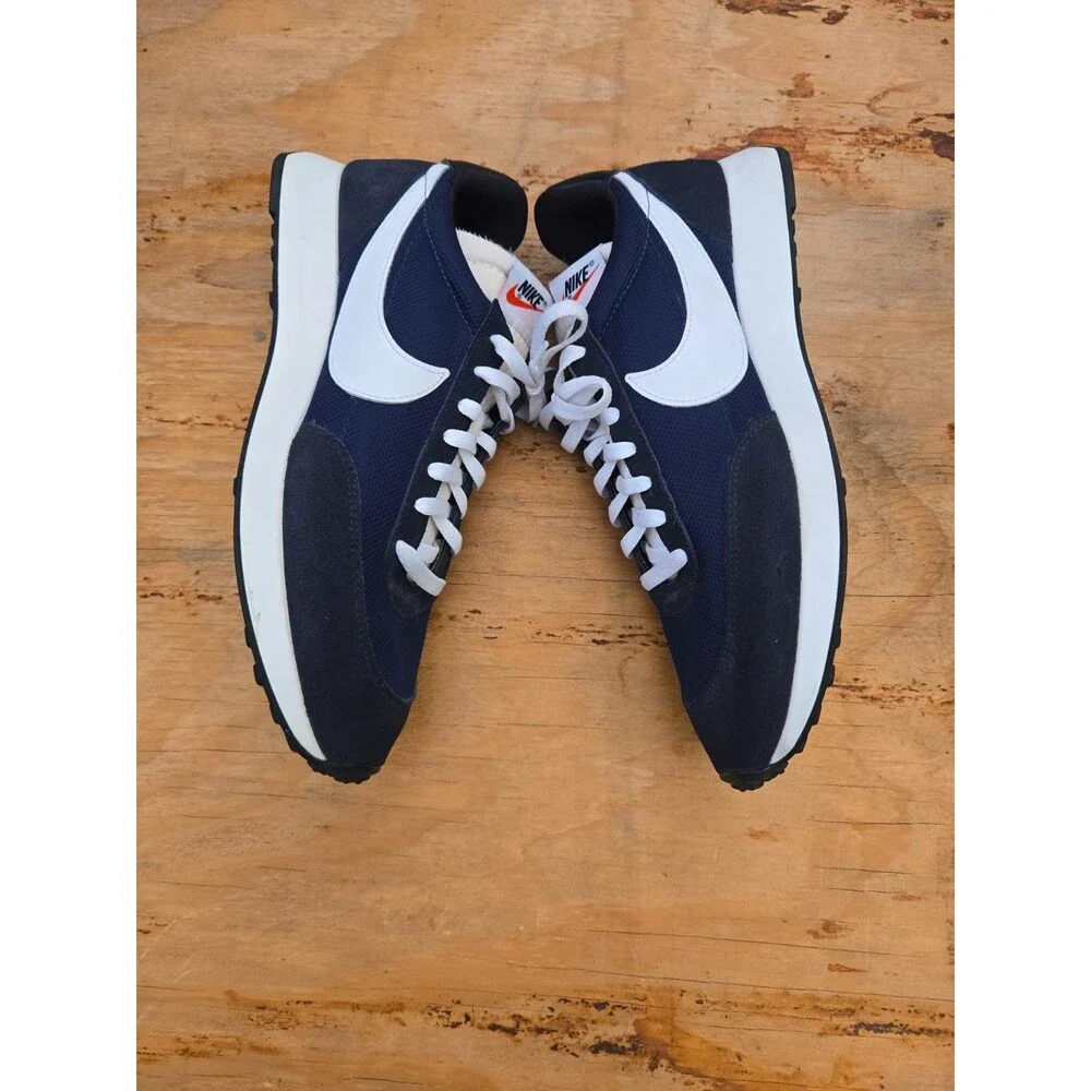 Nike please conditions properly
