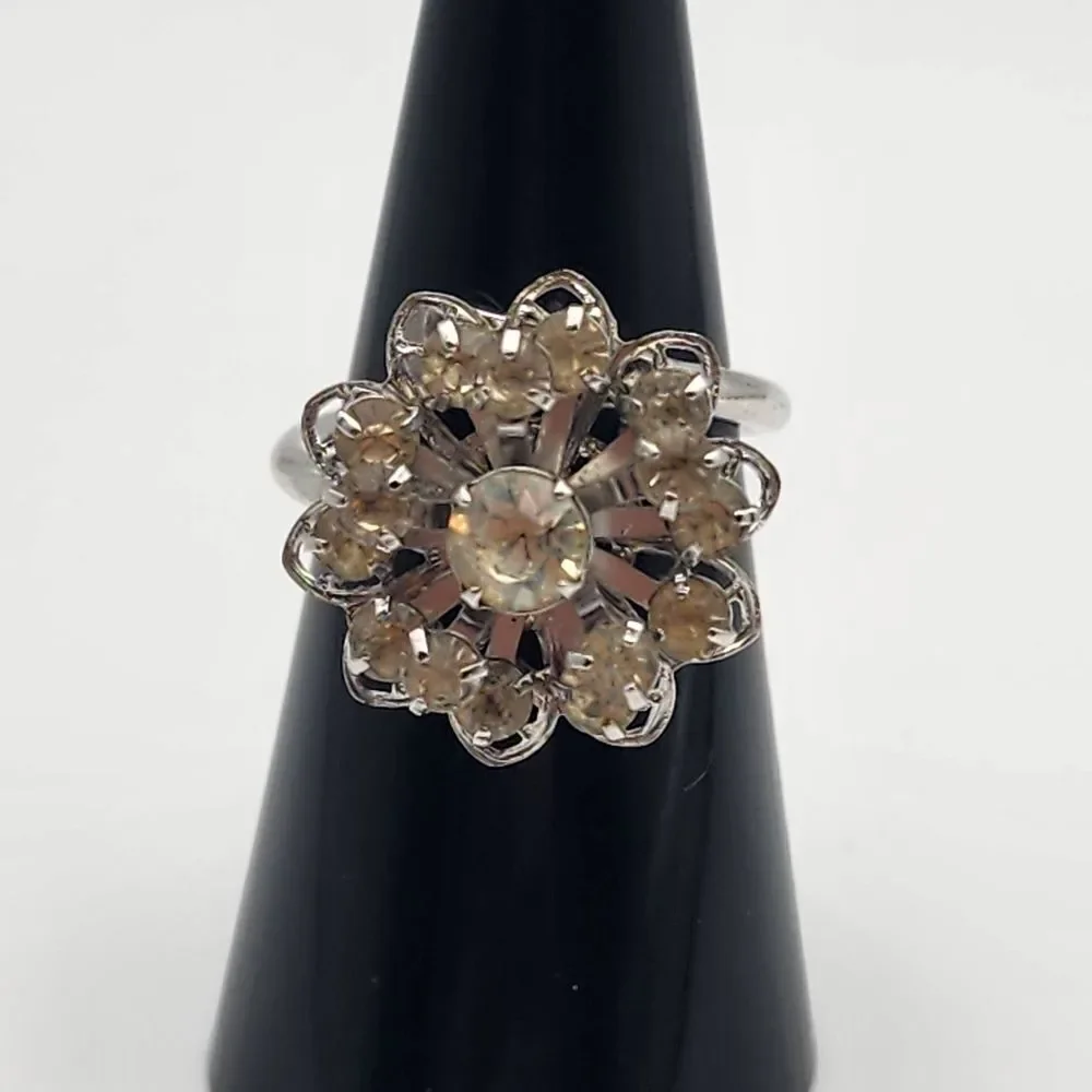 Vintage Sarah Coventry Silver Tone Layered Flower Wrap Adjustable Ring
